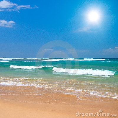 peaceful-beach-scene-largethumb6397228.jpg