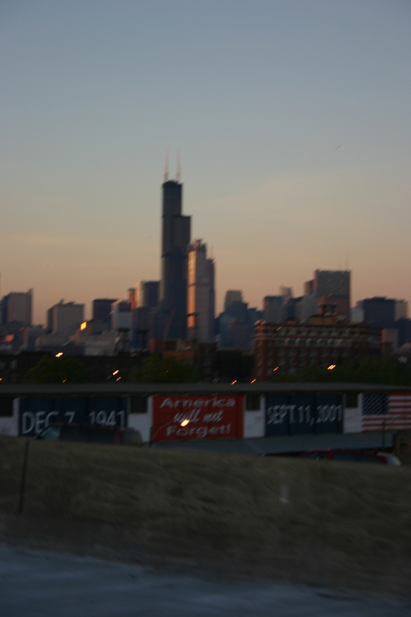 Uploaded Image: chicago-skyline1.jpg