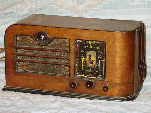Unknown With Tuning Eye