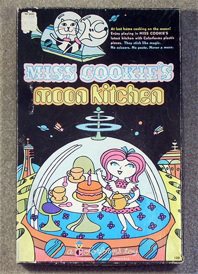 miss cookie's kitchen colorforms